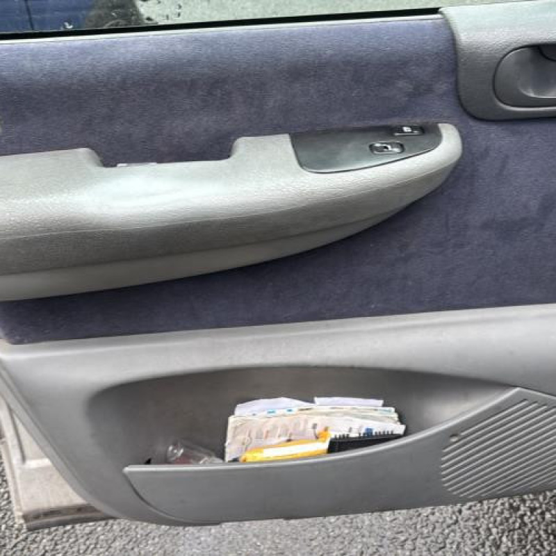 Serrure arriere droit CITROEN EVASION Photo n°9