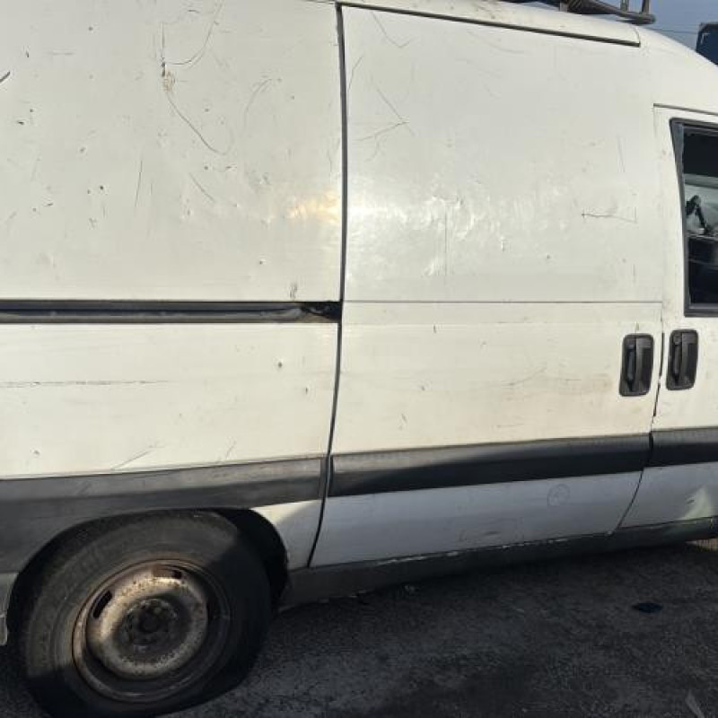 Serrure arriere droit CITROEN JUMPY 1 Photo n°6