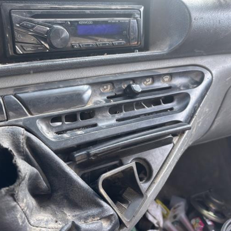 Serrure arriere droit CITROEN JUMPY 1 Photo n°17