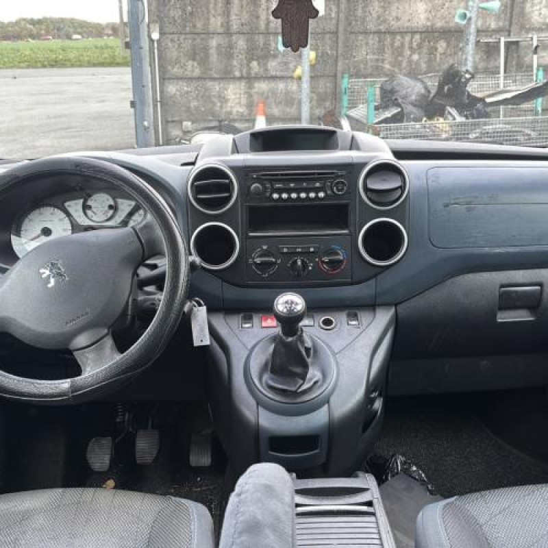 Boitier air bag PEUGEOT PARTNER 2 Photo n°15