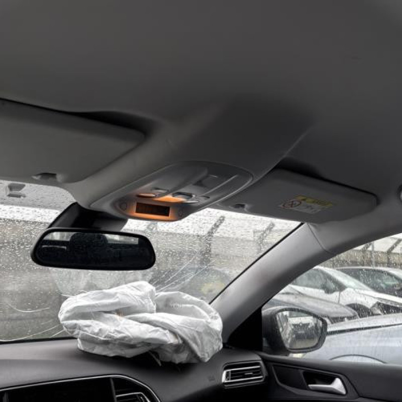 Boitier filtre a air PEUGEOT 308 2 SW Photo n°15