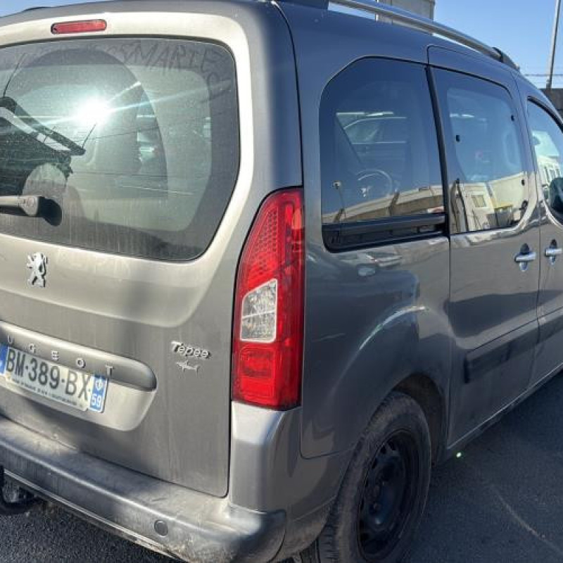 Leve vitre electrique avant gauche PEUGEOT PARTNER 2 Photo n°14