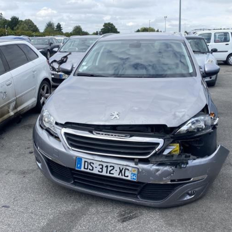 Boitier filtre a air PEUGEOT 308 2 SW Photo n°6