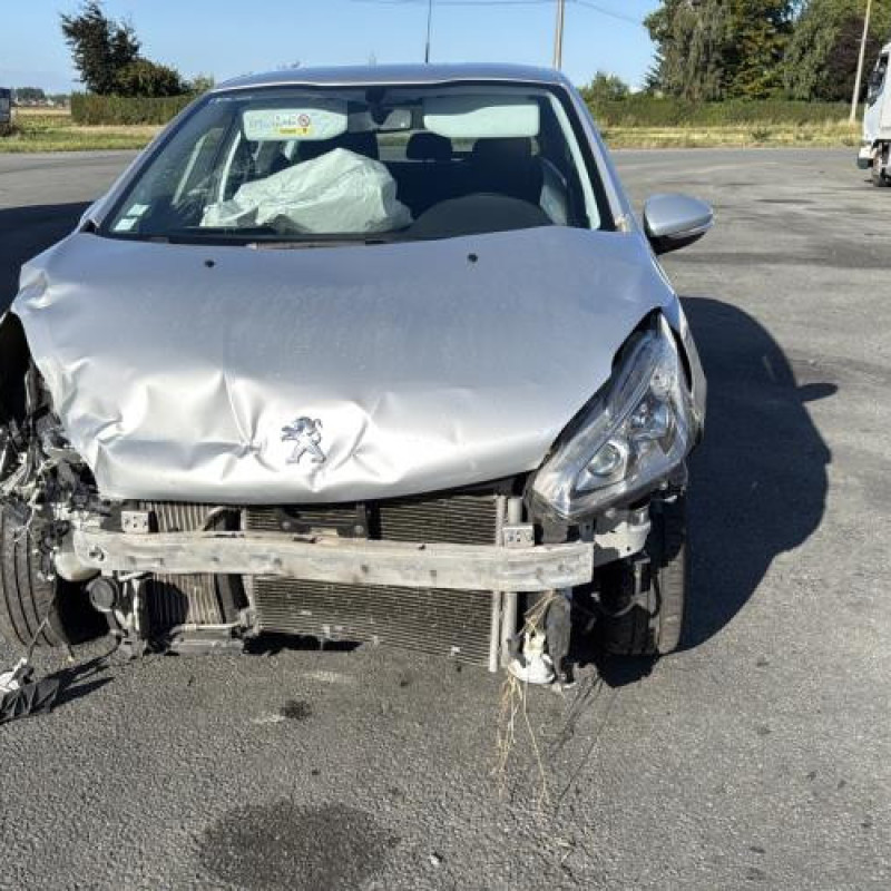 Boitier filtre a air PEUGEOT 208 1 Photo n°8