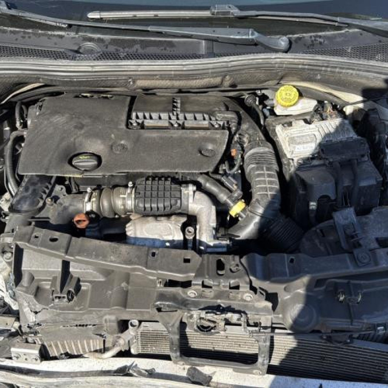 Boitier filtre a air PEUGEOT 208 1 Photo n°9