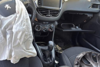 Boitier filtre a air PEUGEOT 208 1