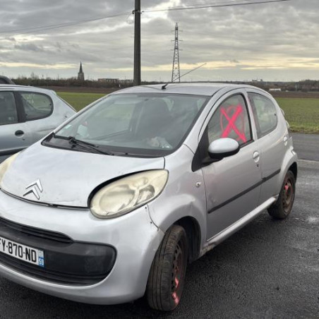 Vitre arriere gauche CITROEN C1 1 Photo n°1