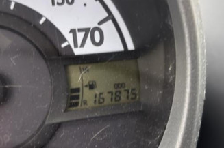 Vitre arriere gauche PEUGEOT 107