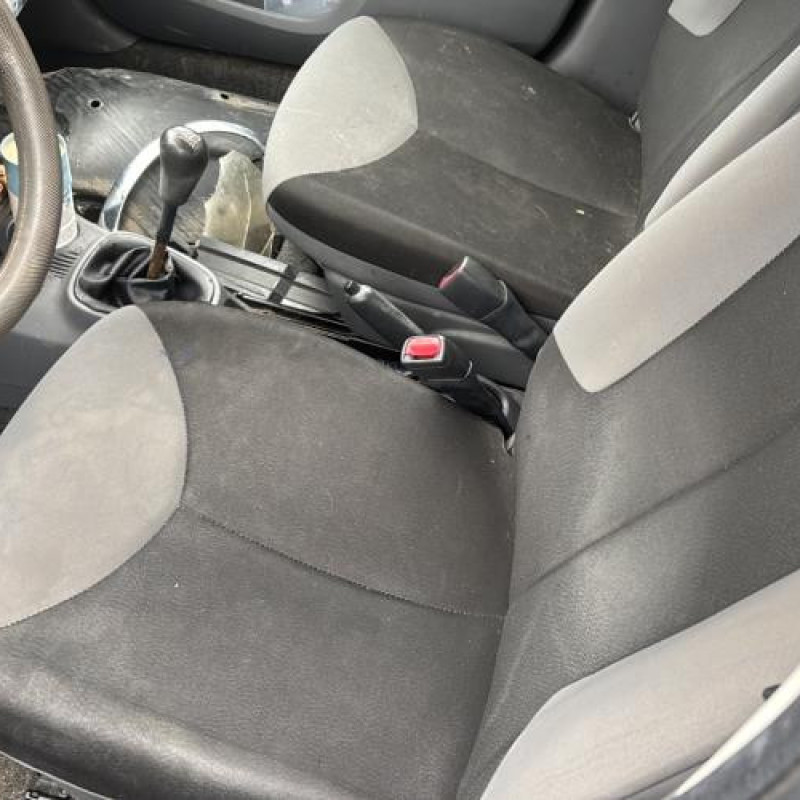 Renfort pare choc avant (traverse) PEUGEOT 107 Photo n°9