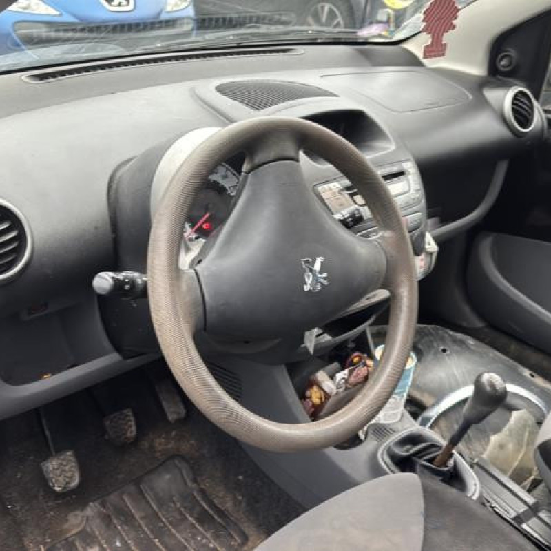 Renfort pare choc avant (traverse) PEUGEOT 107 Photo n°10