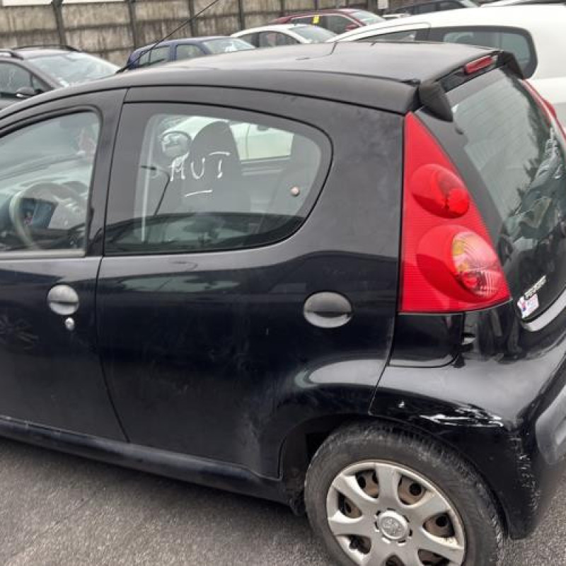 Traverse superieure PEUGEOT 107 Photo n°5