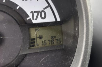 Traverse superieure PEUGEOT 107