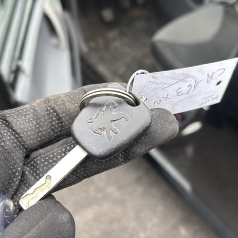 Traverse superieure PEUGEOT 107 Photo n°19