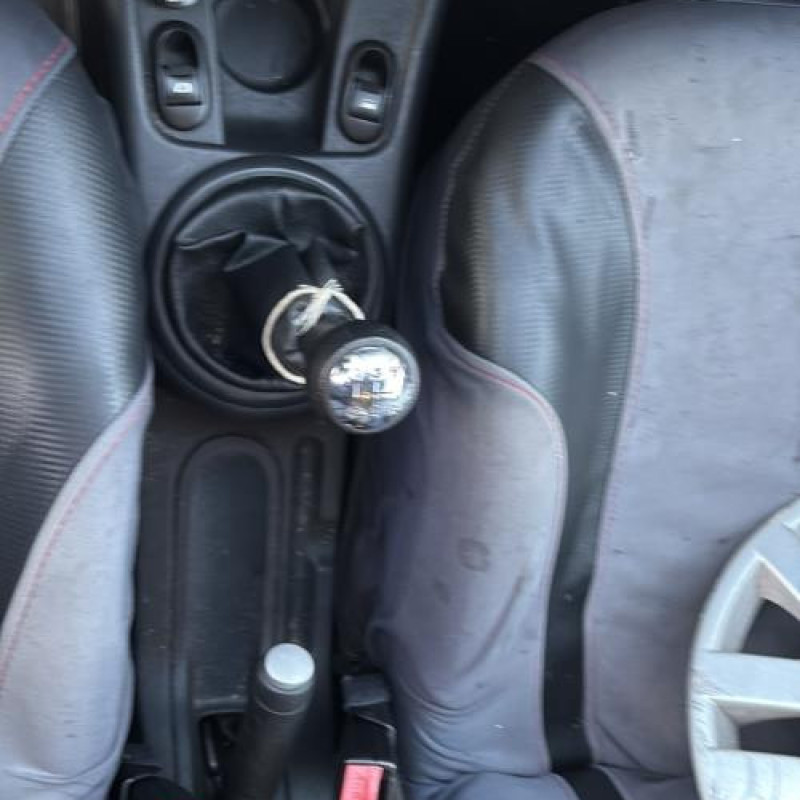 Pare soleil gauche CITROEN C3 1 Photo n°18