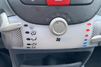 Vitre arriere gauche PEUGEOT 107