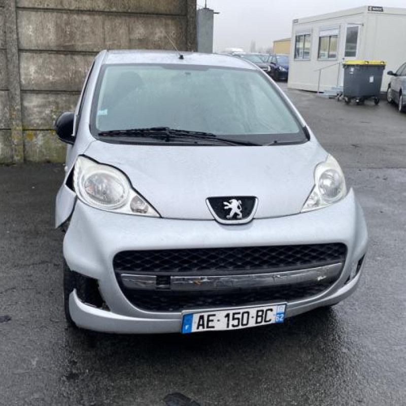 Face avant PEUGEOT 107 Photo n°6