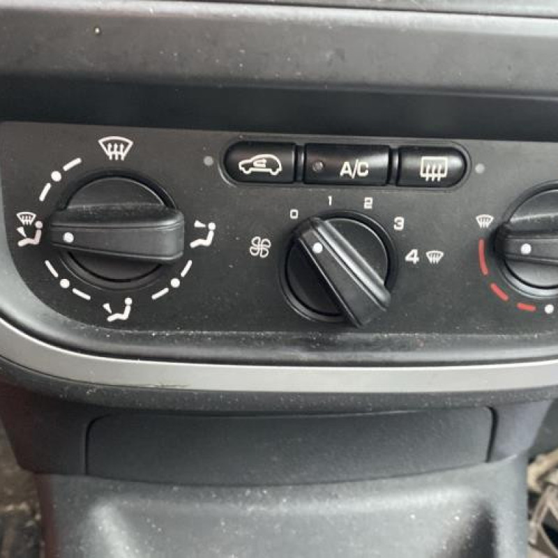 Pare soleil gauche CITROEN C3 1 Photo n°8