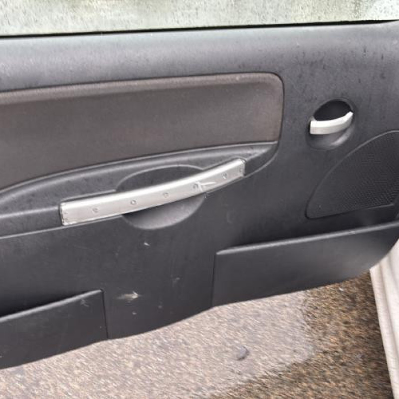 Pare soleil gauche CITROEN C2 Photo n°10