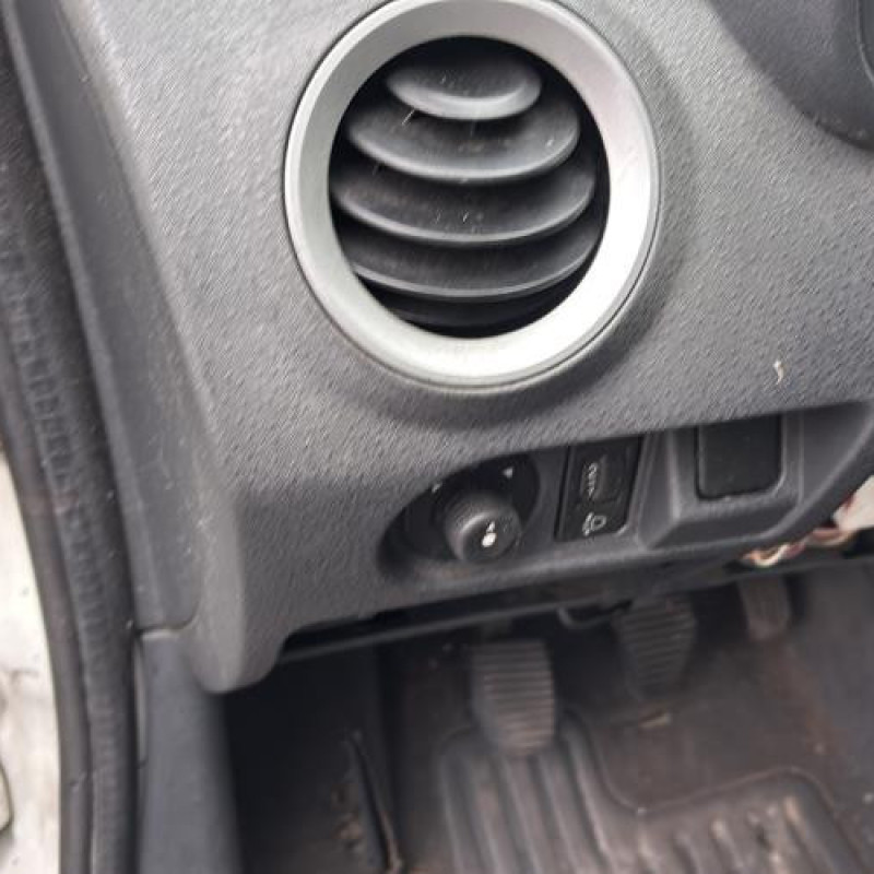 Pare soleil gauche CITROEN C2 Photo n°15