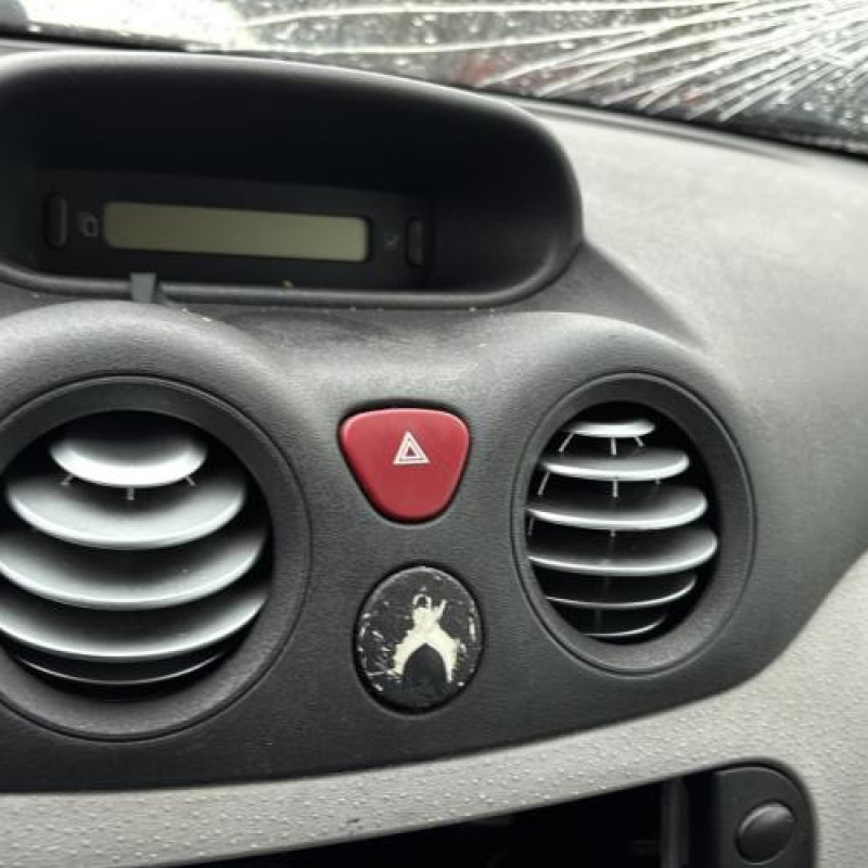 Pare soleil gauche CITROEN C3 1 Photo n°17