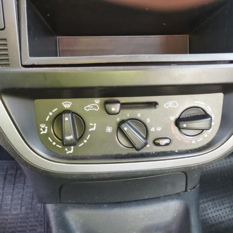 Pare soleil gauche CITROEN C3 1 Photo n°17