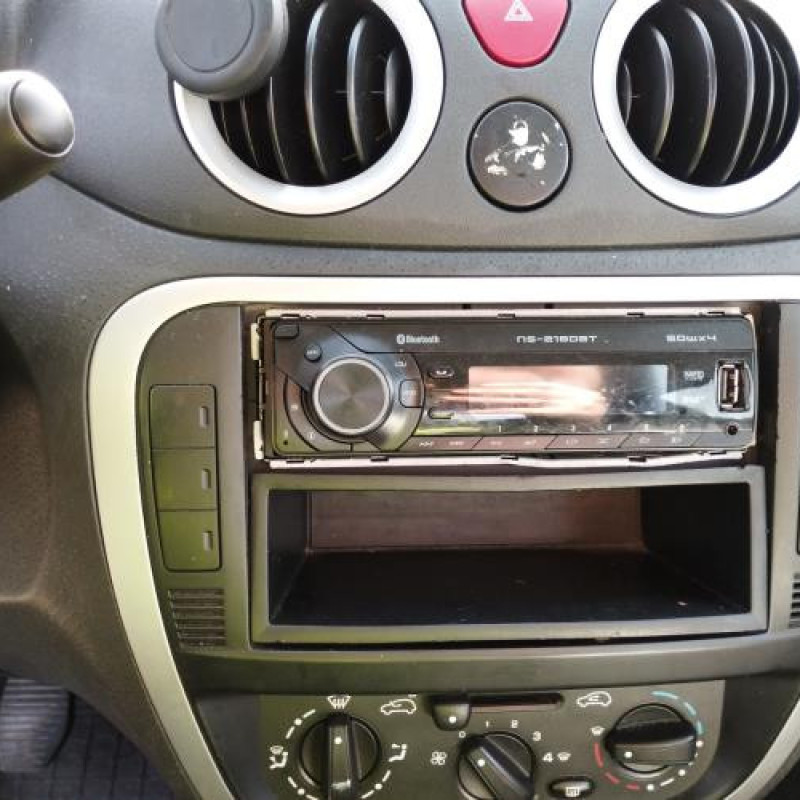 Pare soleil gauche CITROEN C3 1 Photo n°18