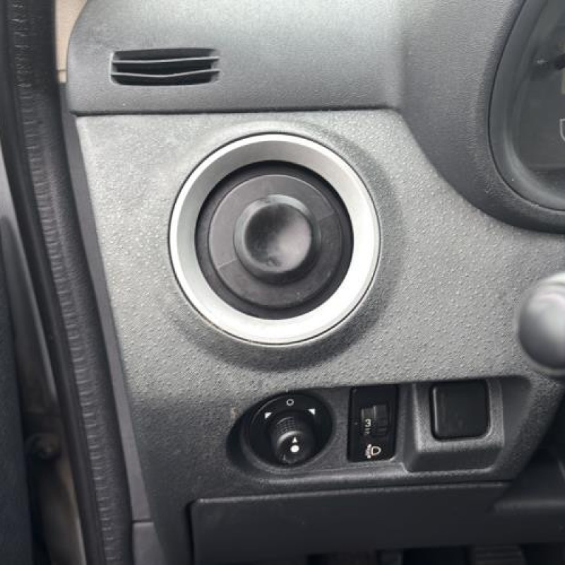 Pare soleil gauche CITROEN C3 1 Photo n°15