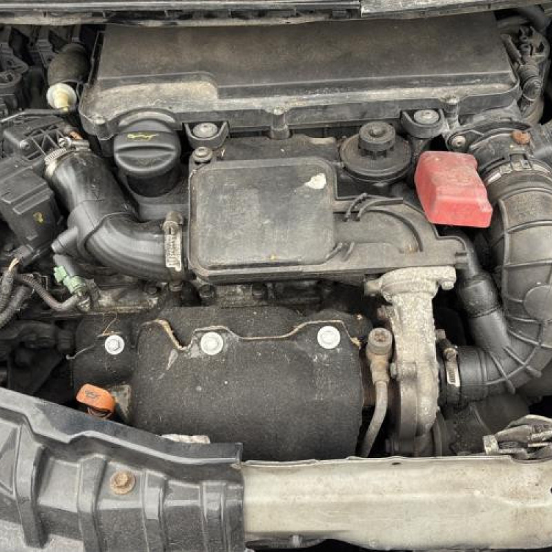 Vitre arriere gauche PEUGEOT 107 Photo n°19