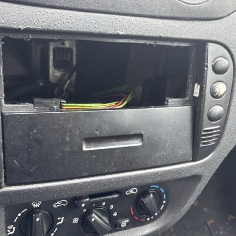 Pare soleil gauche CITROEN C2 Photo n°18