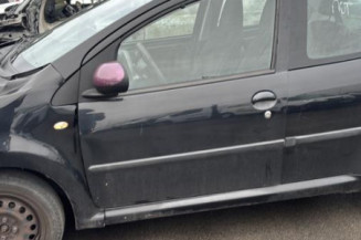 Vitre arriere gauche PEUGEOT 107