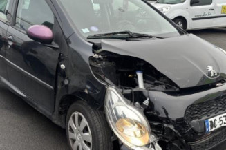 Pare soleil gauche PEUGEOT 107