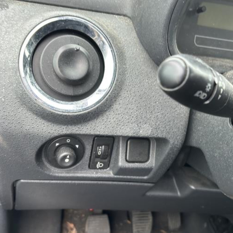 Pare soleil gauche CITROEN C2 Photo n°14