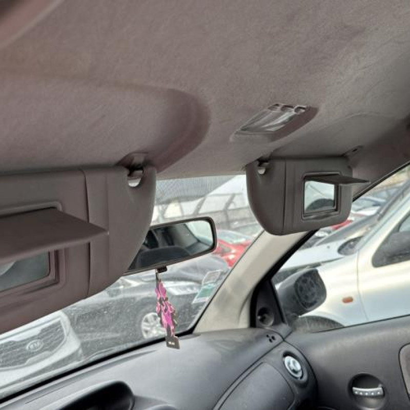 Pare soleil gauche CITROEN C2 Photo n°14