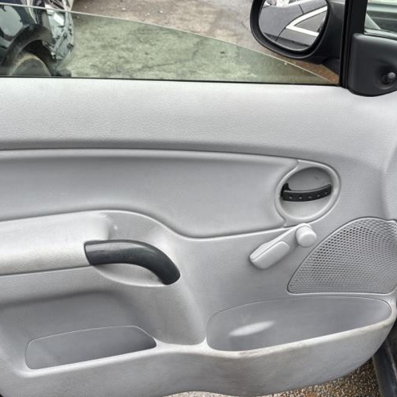 Pare soleil gauche CITROEN C3 1 Photo n°9