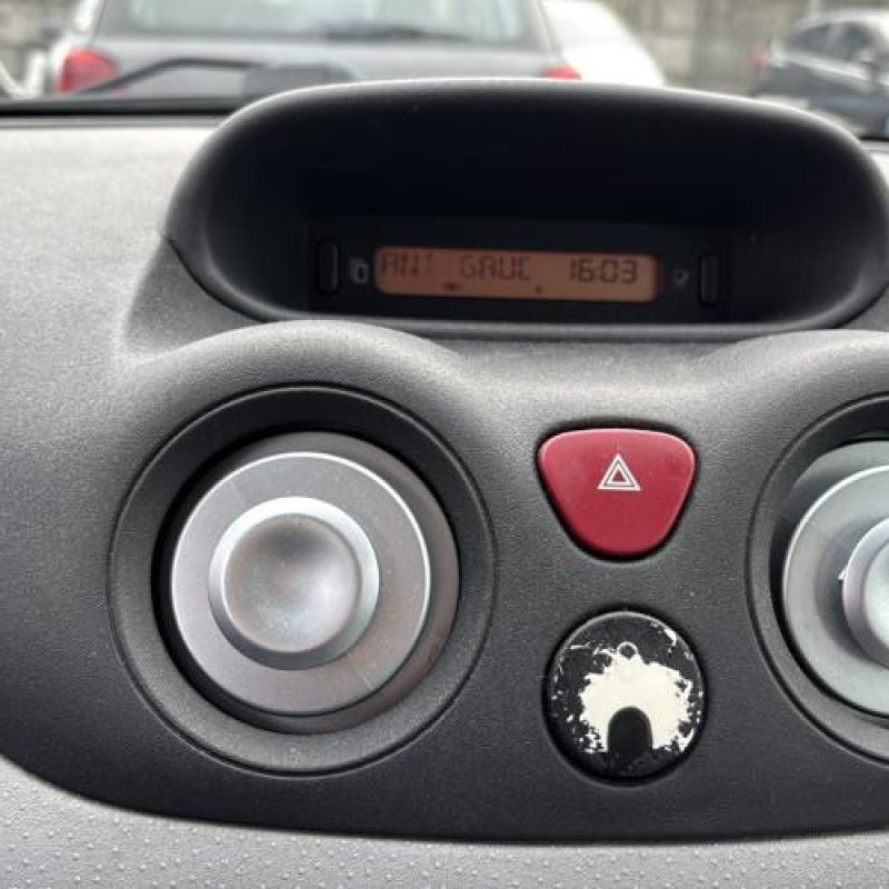 Pare soleil gauche CITROEN C3 1 Photo n°17