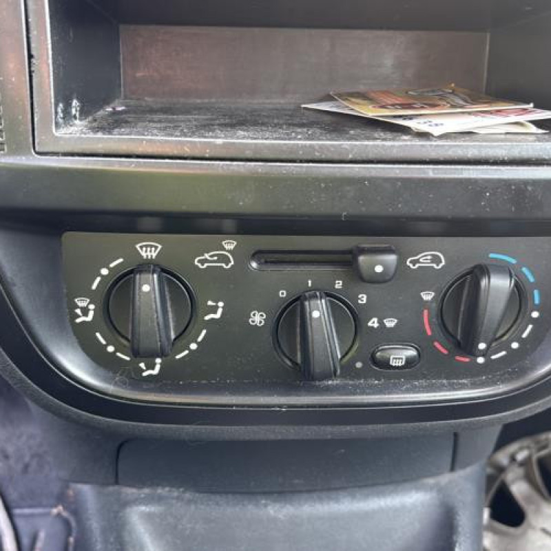 Pare soleil gauche CITROEN C3 1 Photo n°18