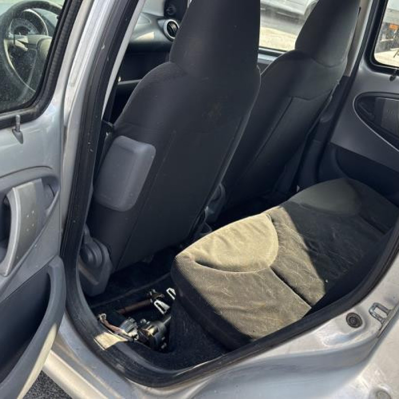 Renfort pare choc avant (traverse) CITROEN C1 1 Photo n°10