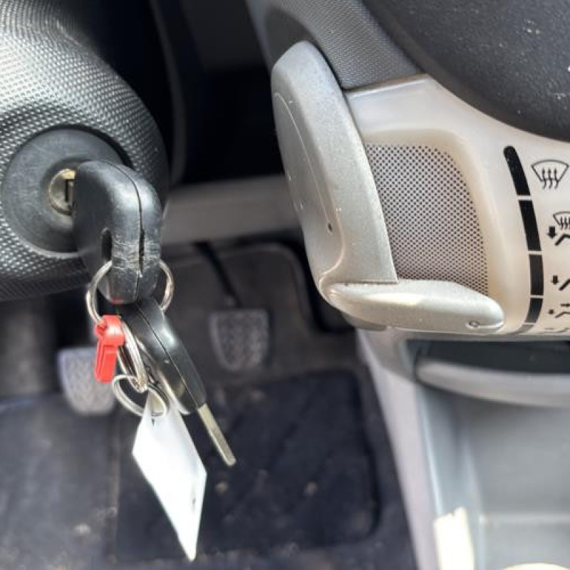 Renfort pare choc avant (traverse) CITROEN C1 1 Photo n°17