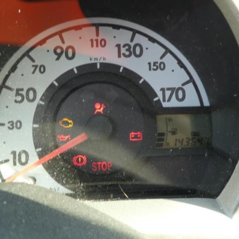Compteur PEUGEOT 107 Photo n°7
