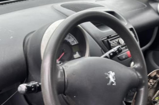 Traverse superieure PEUGEOT 107