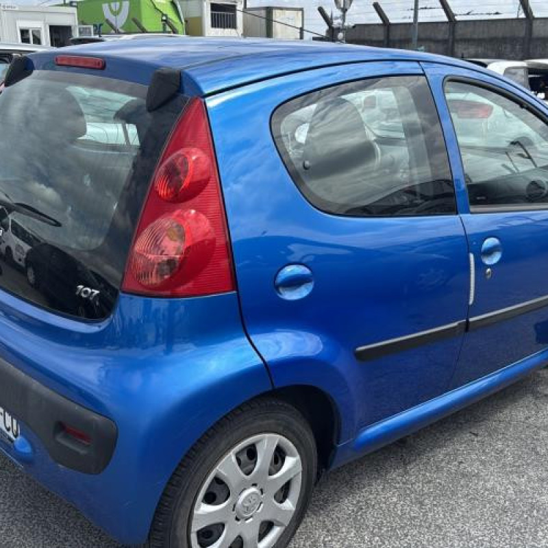 Compteur PEUGEOT 107 Photo n°5