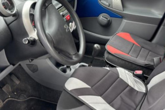 Traverse superieure PEUGEOT 107 Photo n°1