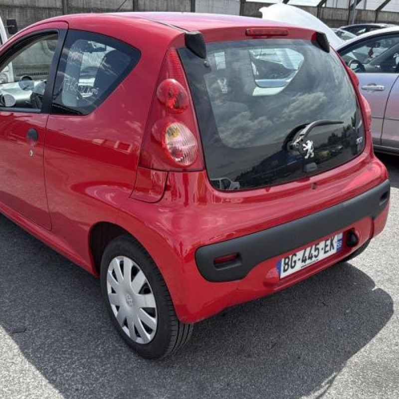 Renfort pare choc avant (traverse) PEUGEOT 107 Photo n°4