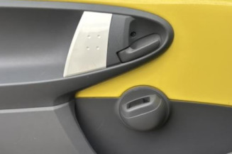 Face avant PEUGEOT 107