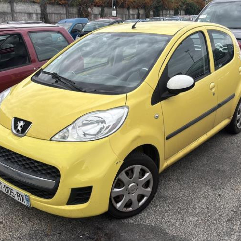 Traverse superieure PEUGEOT 107 Photo n°3