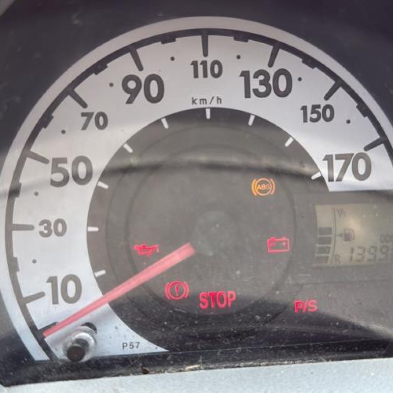 Compteur PEUGEOT 107 Photo n°18