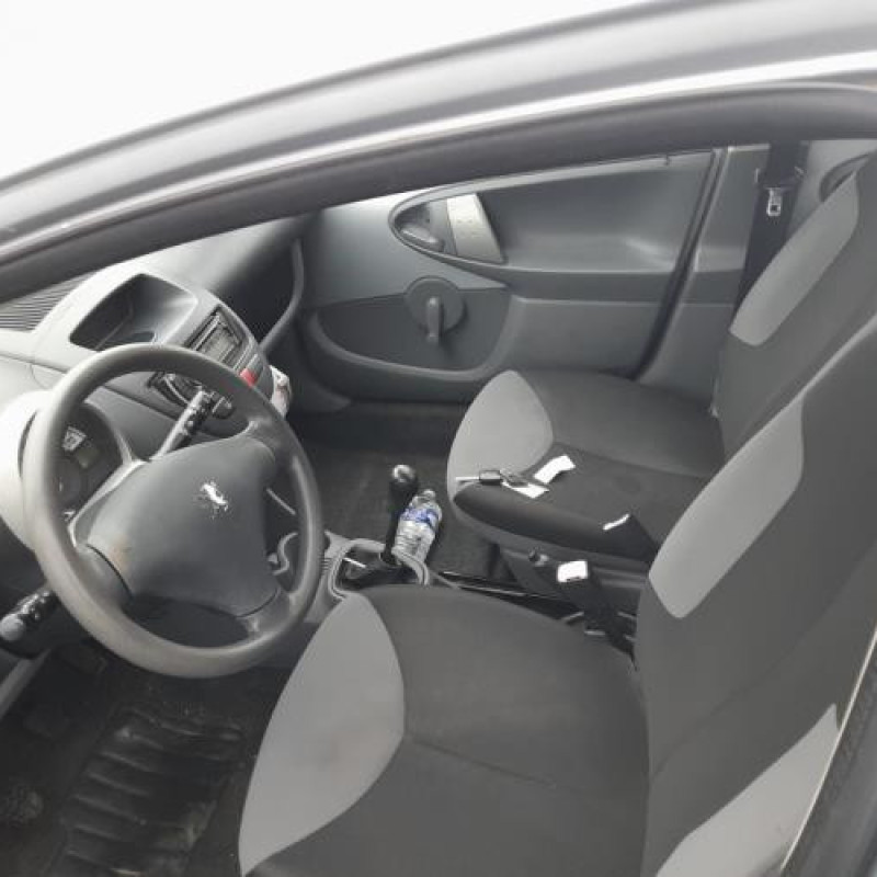 Compteur PEUGEOT 107 Photo n°7