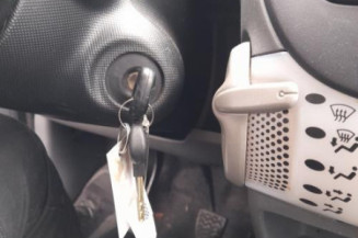 Compteur PEUGEOT 107