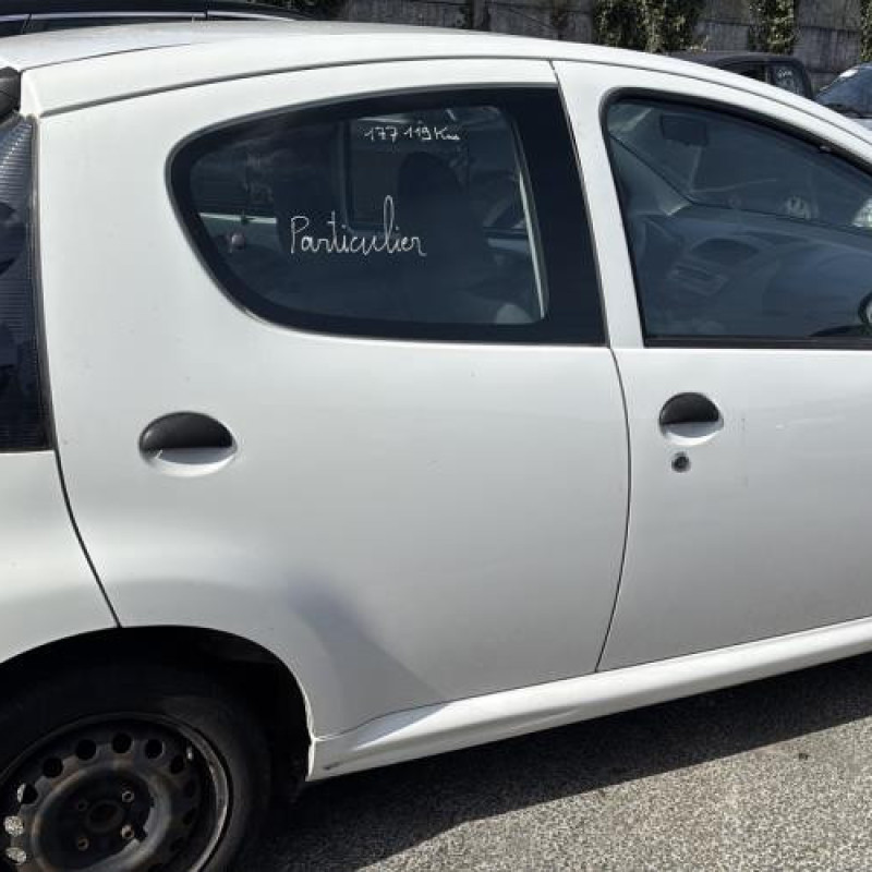 Reservoir essence CITROEN C1 1 Photo n°11