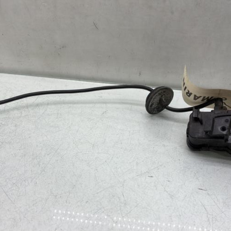 Actionneur verrou trappe d'essence VOLKSWAGEN POLO 5 Photo n°1